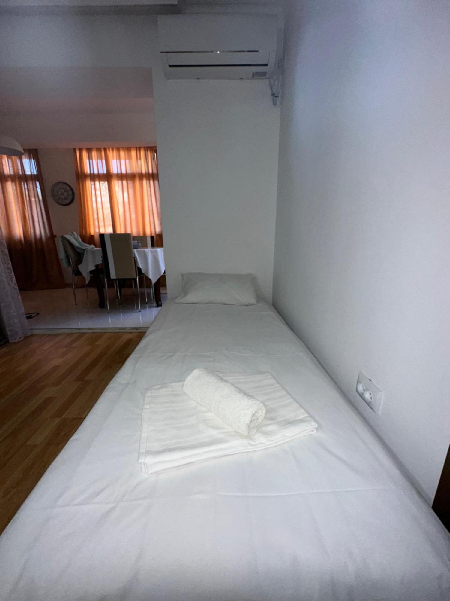 Apartment Buddy Kutaisi Exterior foto